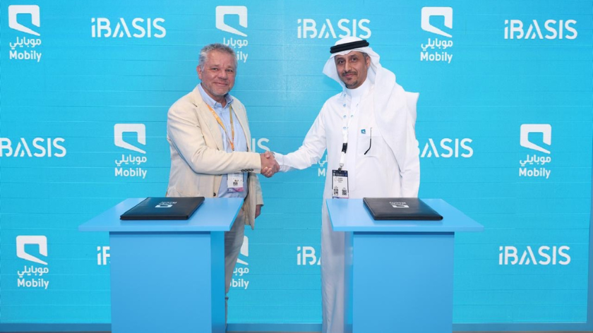 From left: Patrick George, CEO of iBASIS, and Thamer Alfadda, SVP of Wholesale at Mobil