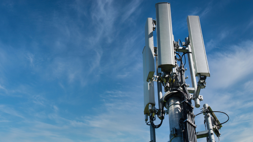 Generic cellular antenna/tower picture